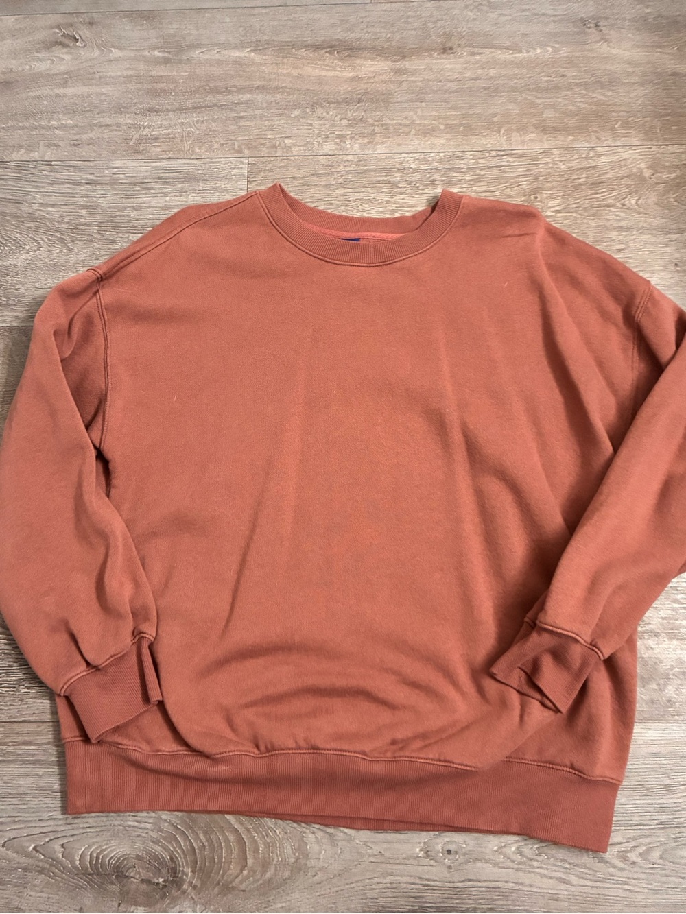 Old Navy Women's Rust Orange Crewneck Sweatshirt